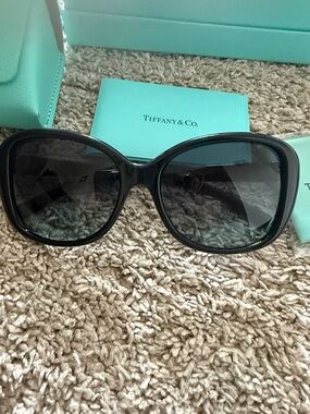 Tiffany & Co. Black Oversized Rounded Square Women's Sunglasses